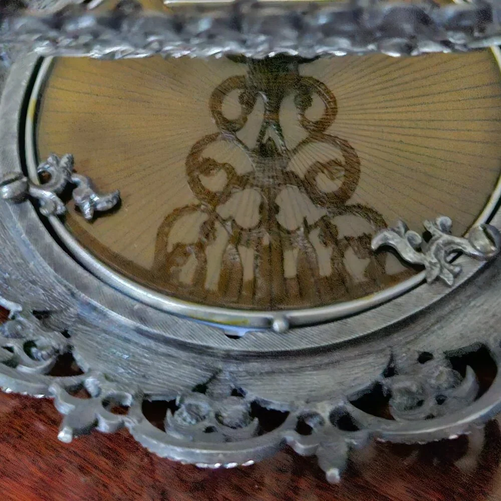 RARE JAY STRONGWATER GREEN FLEUR DE LIS TIARA SCROLL CRYSTAL ENAMEL ROUND FRAME
